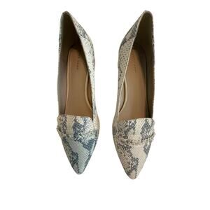 NWOT Cole Haan Pointed Toe Snake Leather Cream/Gray Flats 8B